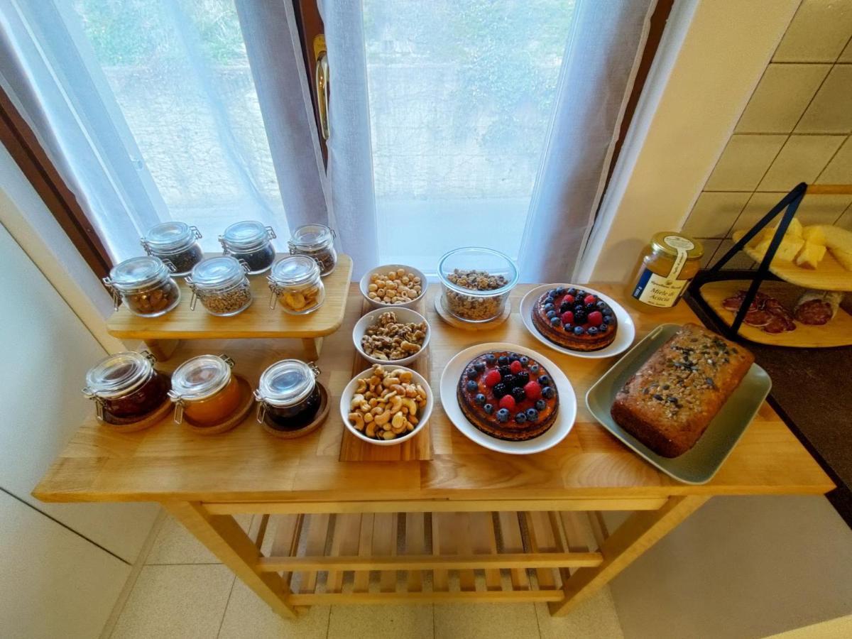 Maeva Guesthouse Puegnago Eksteriør billede
